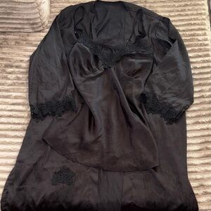 Sexy Intimate 2-Piece Lingerie Set – No Brand”